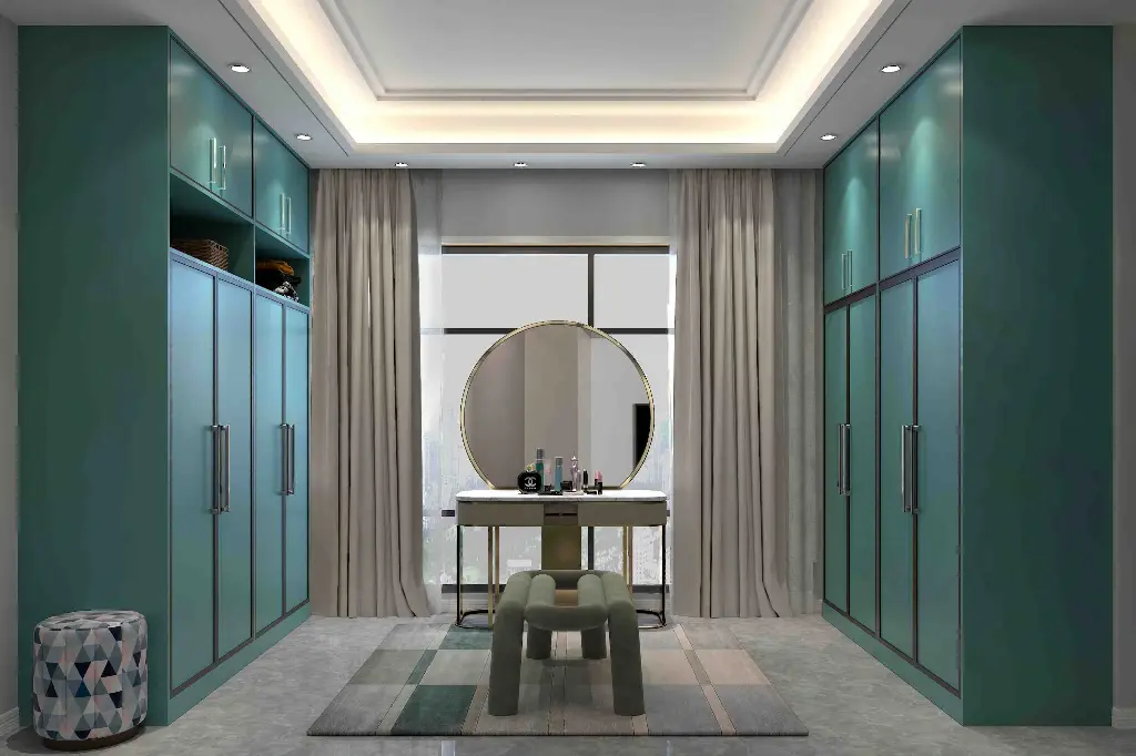 Modular Walk-in Wardrobe in Silver Frost colour