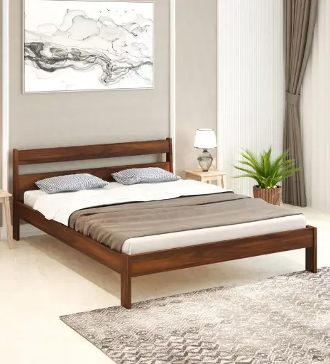 Roverb Queen Size Bed In Brown Maple Finish
